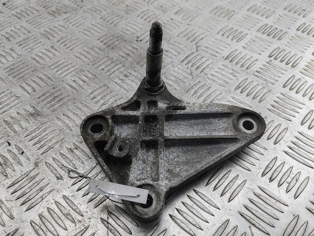 кронштейн КПП Renault Scenic I 2002, 1.9 л., дизель, АКПП, чёрный, минивэн, 8200038848