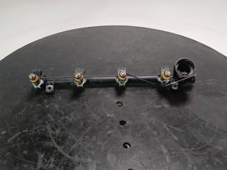 топливная рампа Renault Megane 1 поколение [рестайлинг] 2001, цвет, 7700112519