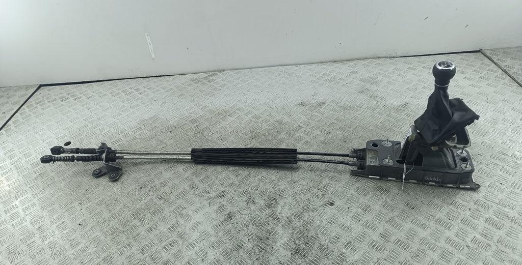 кулиса Volkswagen Passat B6 2006, 2.0 л., дизель, МКПП, серый, универсал