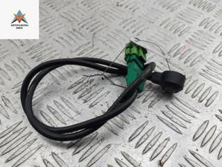 датчик детонации Volkswagen Passat B5 [рестайлинг] 2001, 2.0 л., бензин, МКПП, синий, универсал, 07D905377