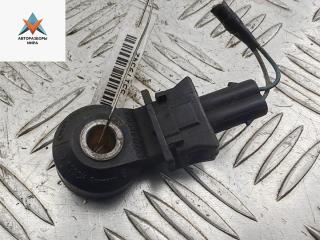 датчик детонации Volkswagen Golf 4 поколение 1999, 1.6 л., бензин, МКПП, синий, хетчбэк 5 дв., 030905377A