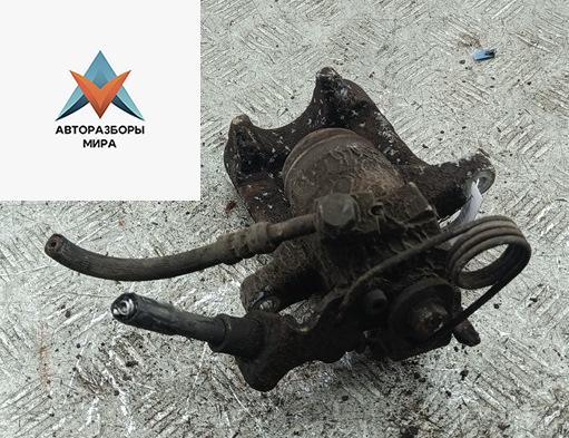 суппорт задний левый Audi A4 B5 1997, 2.6 л., бензин, МКПП, серый, универсал - фото №1