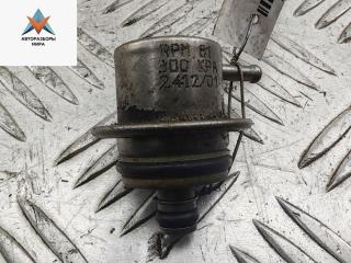 регулятор давления топлива Volkswagen Golf 4 поколение 1999, 1.6 л., бензин, МКПП, синий, хетчбэк 5 дв., 036133035A