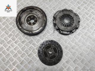 маховик Volkswagen Passat B3 1993, 1.8 л., бензин, МКПП, серый, универсал, 037105271K