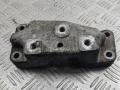 кронштейн КПП Volkswagen Passat B6 2008, 2.0 л., дизель, АКПП, чёрный, универсал, 1K0199117 - фото №2
