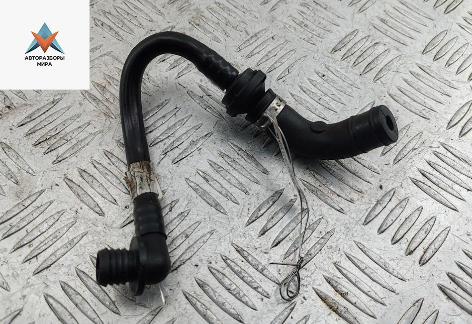 трубка вакуумная Volkswagen Golf 4 поколение 2001, 1.4 л., бензин, МКПП, синий, хетчбэк 3 дв. - фото №1