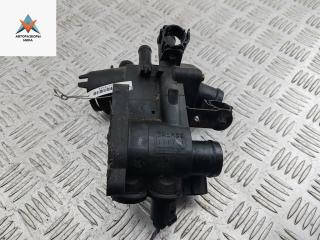 корпус термостата Volkswagen Golf 4 поколение 2001, 1.4 л., бензин, МКПП, синий, хетчбэк 3 дв., 06301121