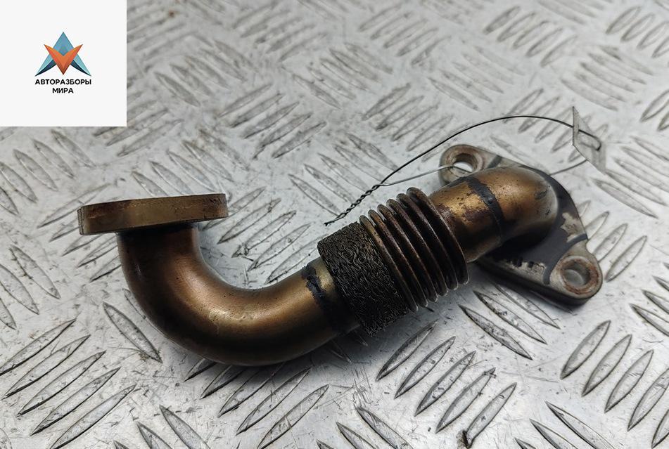 трубка системы рециркуляции EGR Skoda Octavia mk2 (A5 1Z) 2007, 1.9 л., дизель, МКПП, серый, универсал, 038131521CD - фото №1