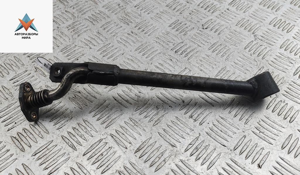 Трубка масляная турбины Volkswagen Caddy 3 поколение 2006, 1.9 л., дизель, АКПП, серый, фургон, 03G145535F - фото №1