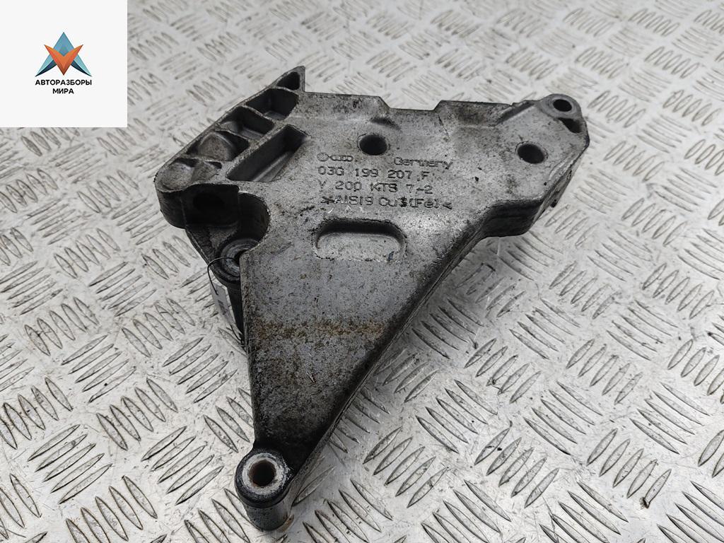 кронштейн двигателя Volkswagen Caddy 3 поколение 2006, 1.9 л., дизель, АКПП, серый, фургон, 03G199207F - фото №1