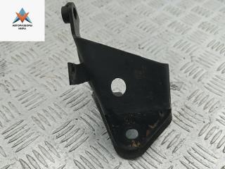 кронштейн двигателя Volkswagen Golf 3 поколение 1997, 1.8 л., бензин, АКПП, зелёный, хетчбэк 5 дв.