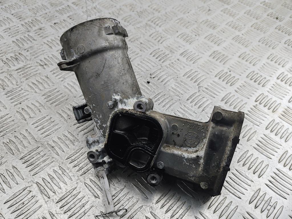 корпус масляного фильтра BMW 3 E46 2002, 2.0 л., дизель, МКПП, универсал, 6740373126