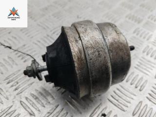 подушка крепления двигателя Volkswagen Passat B5 [рестайлинг] 2001, 2.0 л., бензин, МКПП, синий, универсал, 8D0199379J