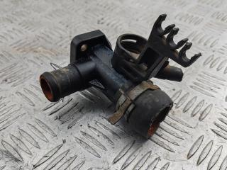 фланец (тройник) системы охлаждения Volkswagen Passat B3 1993, 1.8 л., бензин, МКПП, серый, универсал, 037121133E