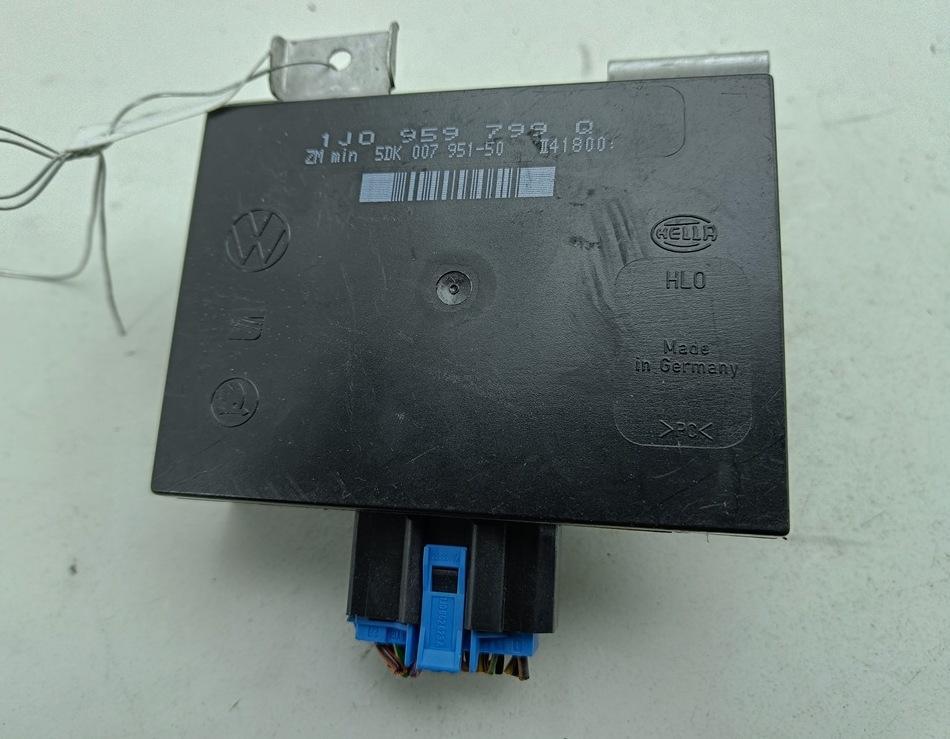 блок комфорта Volkswagen Bora 2000, 1.6 л., бензин, АКПП, серый, седан, 1J0959799Q