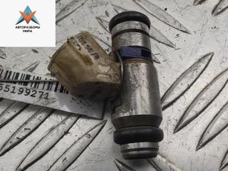 форсунка SEAT Leon 2 поколение 2006, 1.6 л., бензин, МКПП, красный, хетчбэк 5 дв., IWP123