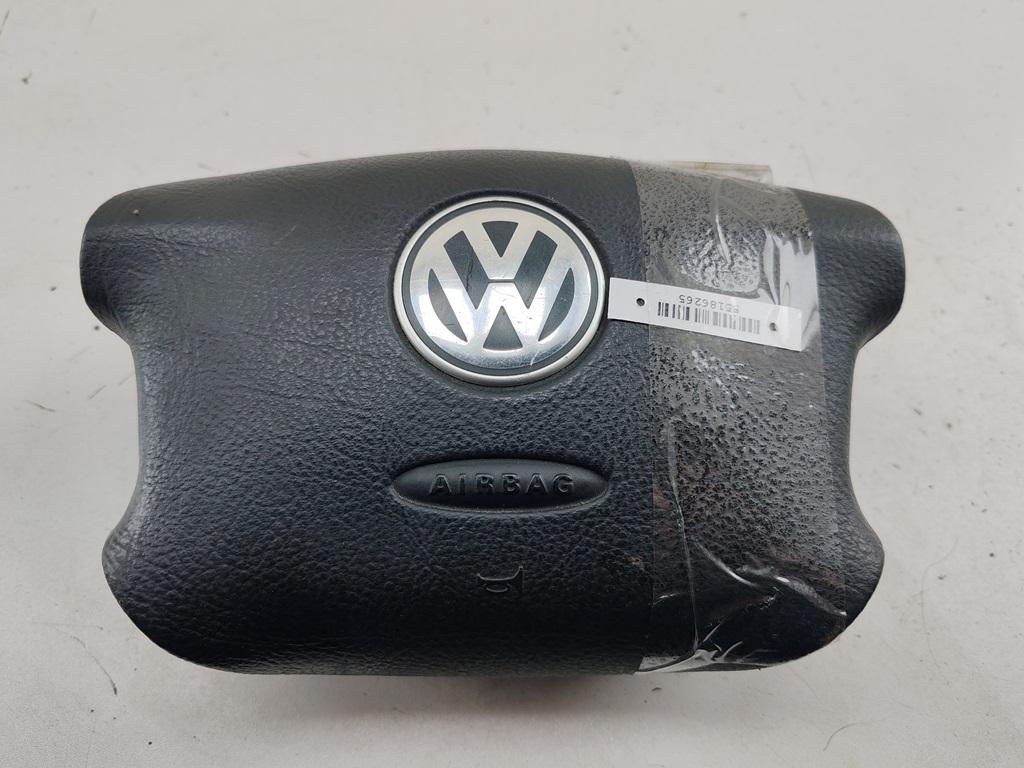 подушка безопасности водителя Volkswagen Passat B5+ (GP) 2004, 1.9 л., дизель, МКПП, синий, универсал, 3B0880201BM