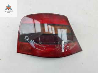 фонарь задний правый Volkswagen Golf 4 поколение 2001, 1.6 л., бензин, МКПП, чёрный, хетчбэк 5 дв., 11A253