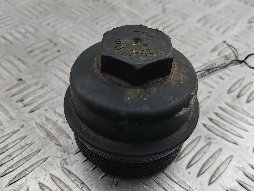 крышка масляного стакана BMW 3 E46 2002, 2.0 л., дизель, МКПП, чёрный, универсал, 6740217339
