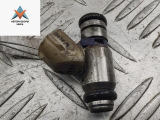 форсунка SEAT Leon 2 поколение 2006, 1.6 л., бензин, МКПП, красный, хетчбэк 5 дв., IWP123