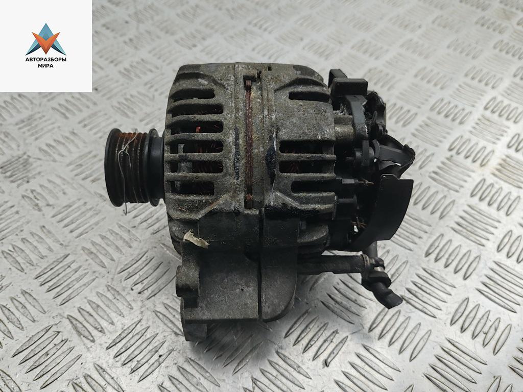 генератор Skoda Fabia 1 поколение (6Y) 2003, 1.4 л., бензин, МКПП, синий, хетчбэк 5 дв., 037903025G - фото №1