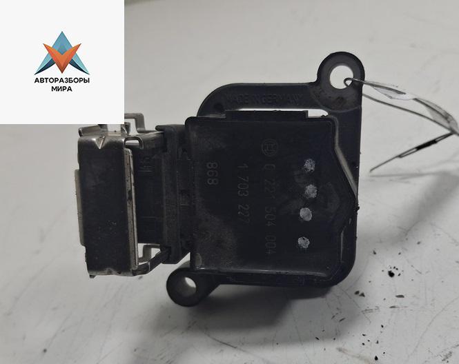 катушка зажигания BMW 5 серия E39 1999, 2.0 л., бензин, МКПП, синий, седан, 1703227 - фото №1