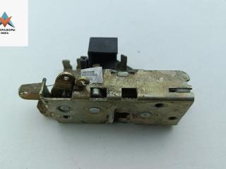 замок двери передней правой Mercedes-Benz Sprinter W901-W905 2005, 2.2 л., дизель, МКПП, зелёный, микроавтобус, 9017201135