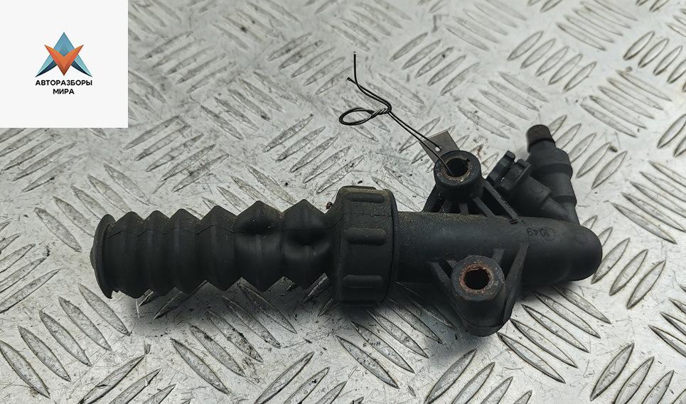 цилиндр сцепления рабочий Citroen C3 I 2008, 1.1 л., бензин, МКПП, красный, хетчбэк 5 дв. - фото №1