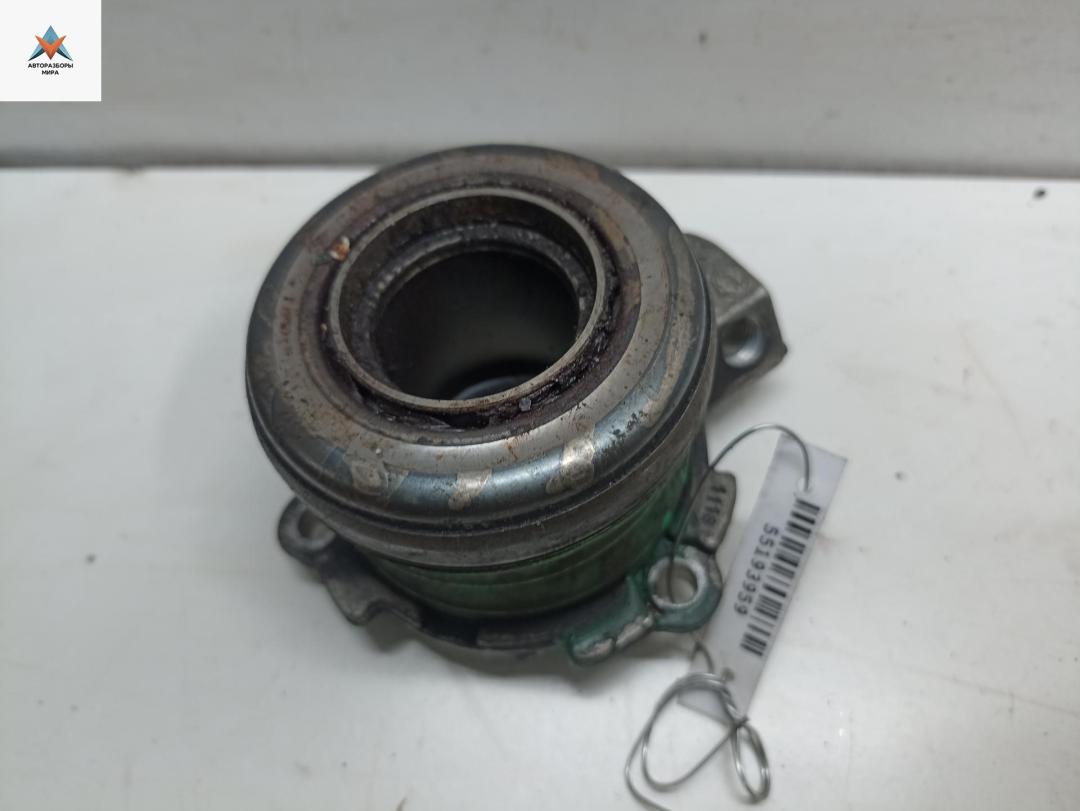 цилиндр сцепления рабочий Opel Vectra B 1998, 1.8 л., бензин, МКПП, серый, универсал, 90522729 - фото №1