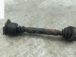 полуось передняя левая (приводной вал, ШРУС) Audi A6 4B/C5 1997, 2.4 л., бензин, АКПП, зелёный, седан