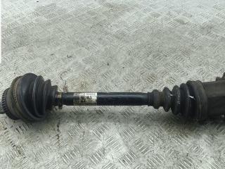 полуось передняя левая (приводной вал, ШРУС) Audi A6 4B/C5 [рестайлинг] 2002, 1.8 л., Ti, бензин, АКПП, серый, универсал, 4B0407271AS