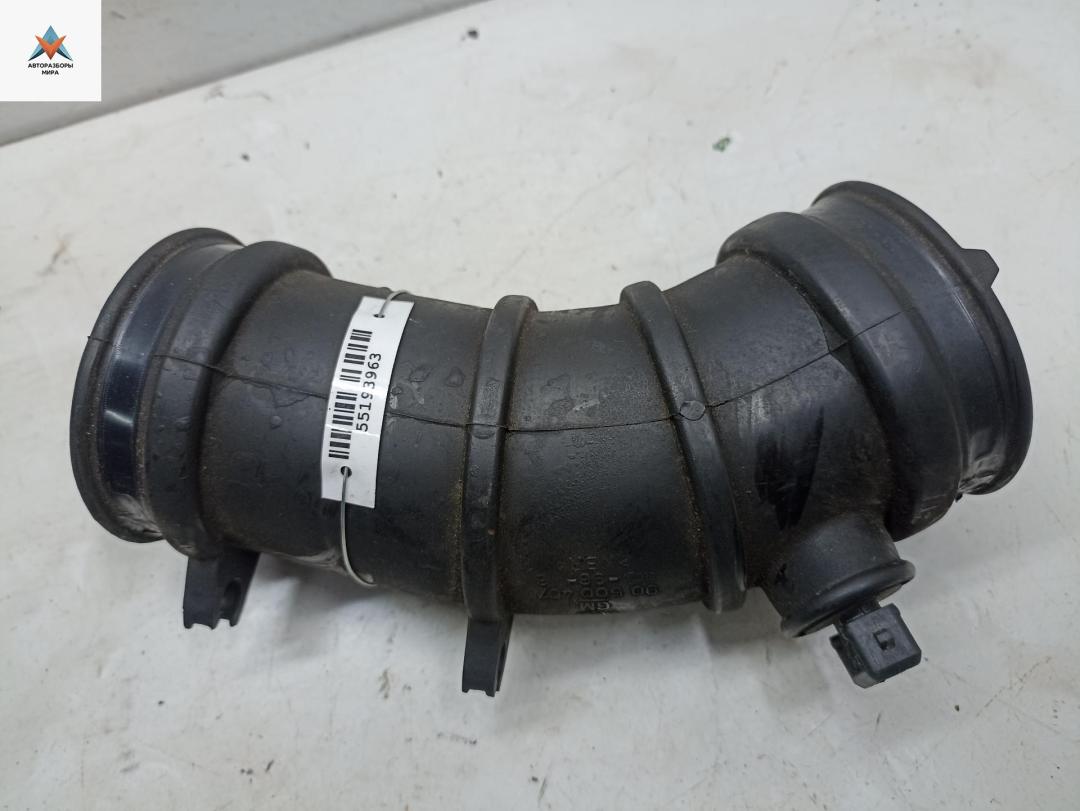 патрубок воздушного фильтра Opel Vectra B 1998, 1.8 л., бензин, 90500407 - фото №1