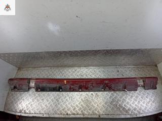 Накладка на порог наружная правая Opel Vectra B [рестайлинг] 1999, красный, седан