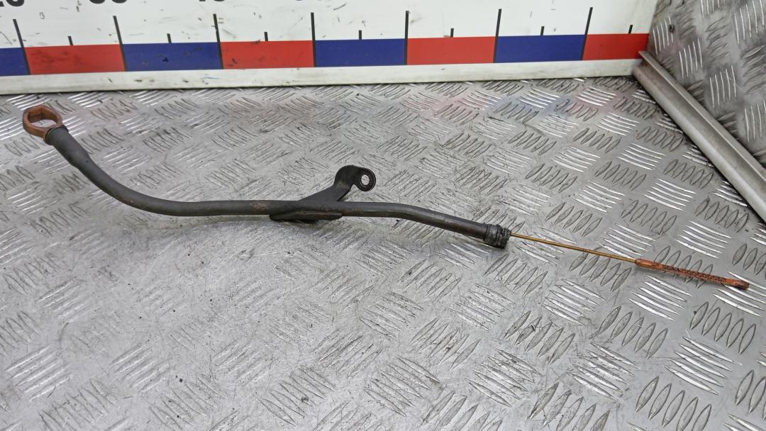 Масляный щуп дизельный Peugeot 3008 1 поколение 2010, 1.6 л., дизель, МКПП, хетчбэк 5 дв. - фото №1