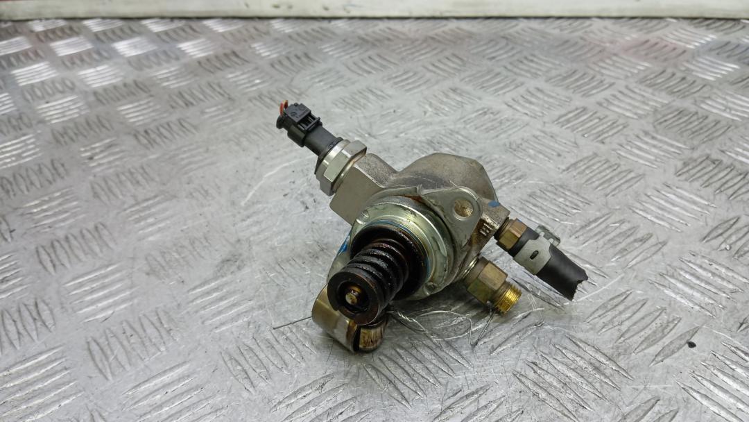 ТНВД Skoda Yeti 1 поколение 2012, 1.2 л., бензин, МКПП, внедорожник 5 дв., BN - фото №1