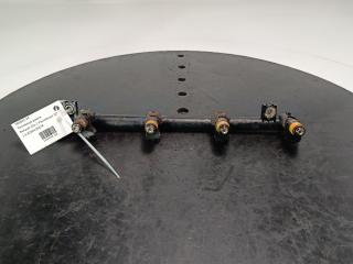 топливная рампа Renault Clio 2 поколение [рестайлинг] 2002, цвет, 8200139674