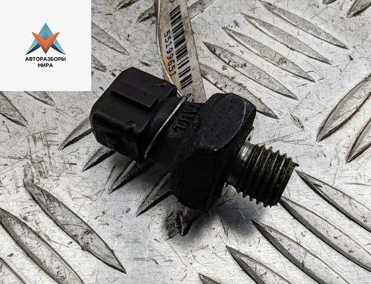 датчик давления масла BMW 5 серия E39 1999, 3.0 л., дизель, АКПП, серый, универсал, 2249413 - фото №1