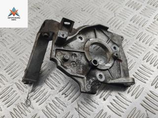 кронштейн ТНВД Ford Focus 2 поколение 2005, 1.6 л., дизель, МКПП, чёрный, универсал, 9654959880