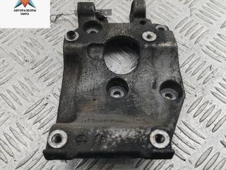 кронштейн компрессора кондиционера Ford Focus 2 поколение 2005, 1.6 л., дизель, МКПП, чёрный, универсал, 9646719580