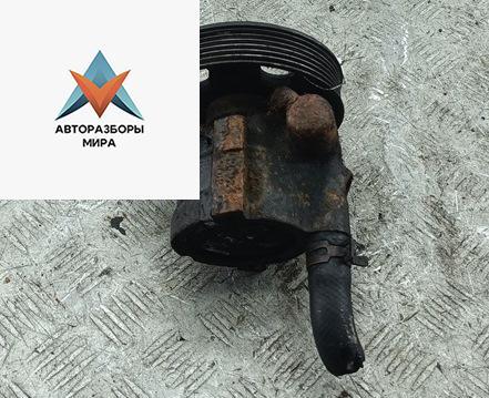 Насос гидроусилителя руля Renault Laguna 1 поколение 1997, 3.0 л., бензин, МКПП, серый, универсал - фото №1