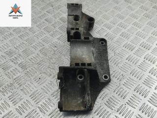 кронштейн генератора SEAT Alhambra 1 поколение [рестайлинг] 2004, 1.9 л., дизель, МКПП, серый, минивэн, R045903143C