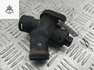 фланец (тройник) системы охлаждения Volkswagen Transporter T4 1995, 2.4 л., дизель, МКПП, серый, микроавтобус, 074121133