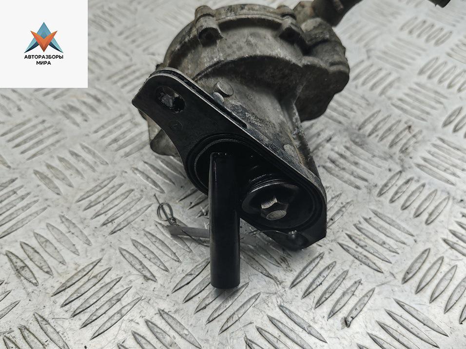 насос вакуумный Volkswagen Transporter T4 1995, 2.4 л., дизель, МКПП, серый, микроавтобус, 075145100 - фото №1