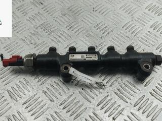 топливная рампа Ford Focus 2 поколение 2005, 1.6 л., дизель, МКПП, чёрный, универсал, 9654592680