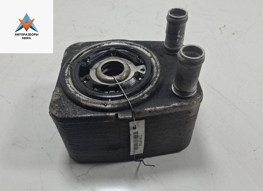 теплообменник масляного фильтра Audi A4 B8/8K 2009, 2.0 л., дизель, МКПП, чёрный, универсал - фото №1