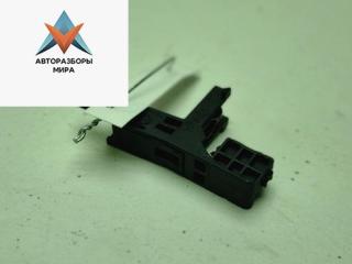 выключатель концевой (концевик) Volkswagen Passat B6 2010, 1.6 л., бензин, МКПП, серый, универсал