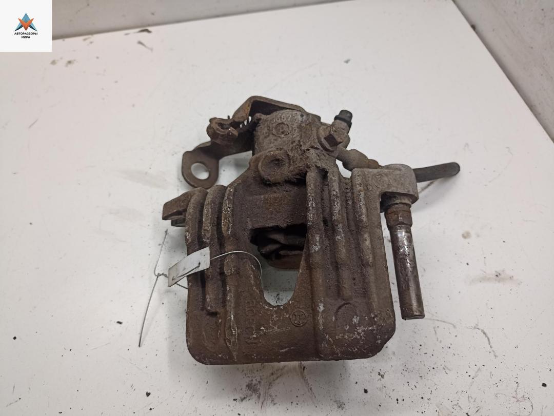 суппорт задний правый Opel Zafira 1 поколение (A) 1999, 2.0 л., дизель, МКПП, серый, минивэн - фото №1