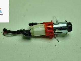 прикуриватель Volkswagen Passat B6 2007, 2.0 л., дизель, МКПП, коричневый, универсал, 1K0919309