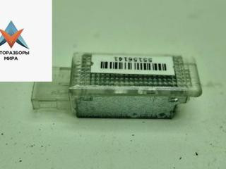 фонарь салона (плафон) Volkswagen Passat B6 2010, 1.6 л., бензин, МКПП, серый, универсал, 6L0947565