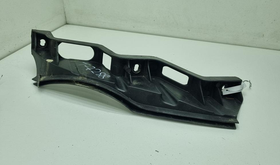 крепление ( кронштейн ) крыла Volkswagen Passat B6 2006, седан, 3C0807889
